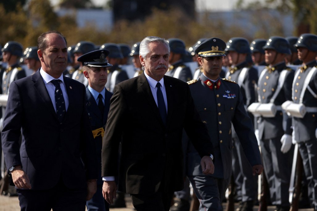 Alberto Fernández Anunció Que No Irá Por La Reelección En Argentina Df Sud 0320