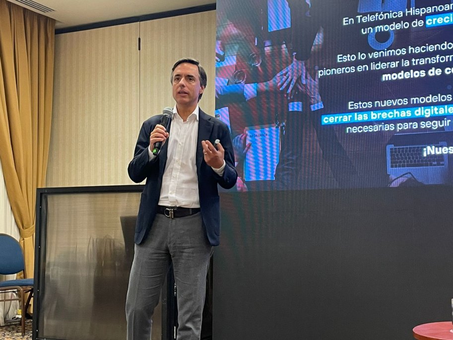 Alfonso Gómez Palacio, CEO de Telefónica Hispam DF SUD